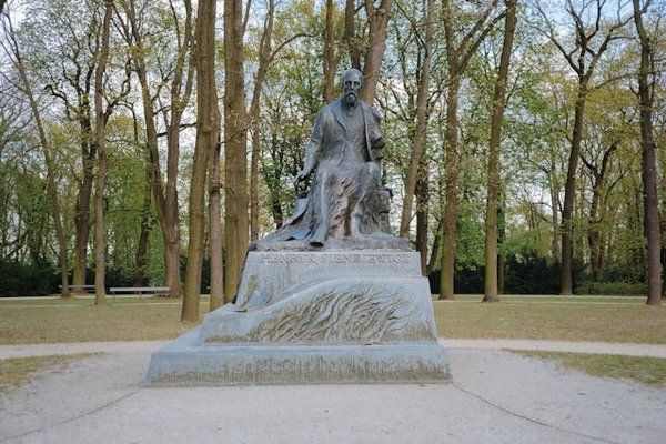 Comment organiser une visite des sites historiques de la Grèce antique?